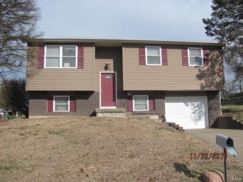 124 Pendor St, Fort Russell, IL 62010-1244