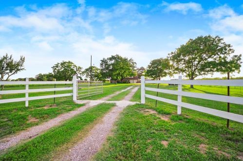 13227 Fm 362 Rd, Waller, TX 77484-4901