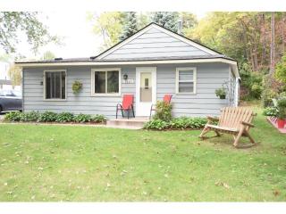 9660 25 Ave, Minneapolis MN  55441-4219 exterior