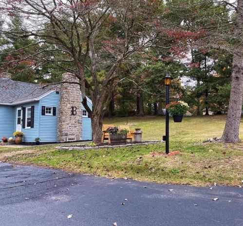 57 Beechwood St, Coventry, RI 02816-4337