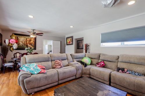 2014 Valencia St, Santa Ana CA  92706-2937 exterior