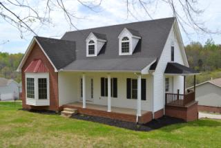 97 Tices Spring Ct, Dickson, TN 37055-2649