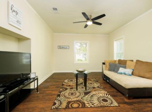 3200 6th Ave, Fort Worth TX  76110-3804 exterior