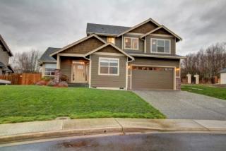 5683 Meadow View Ct, Ferndale, WA 98248-9811
