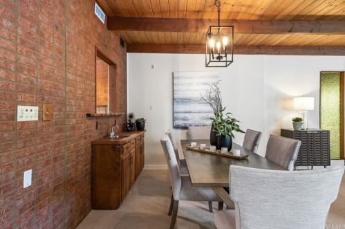 1191 Skyline Dr, Santa Ana CA 92705-3217 exterior