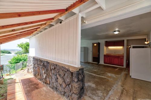 3805 Anuhea St, Honolulu HI  96816-3803 exterior