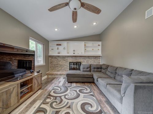 5275 Waco St, Denver CO 80015-2653 exterior