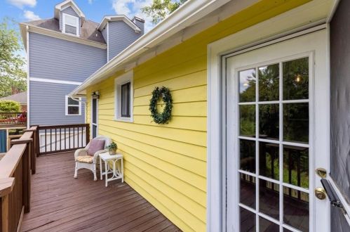 15 Branham St, Atlanta GA  30317-1228 exterior