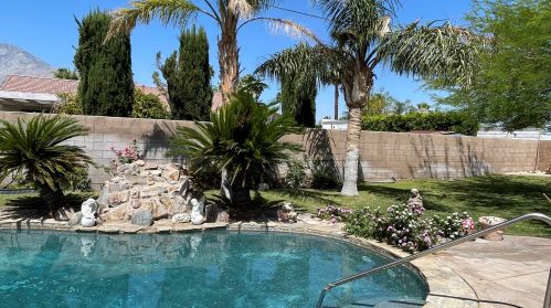 2323 Sandra Rd, Palm Springs, CA 92262-3439