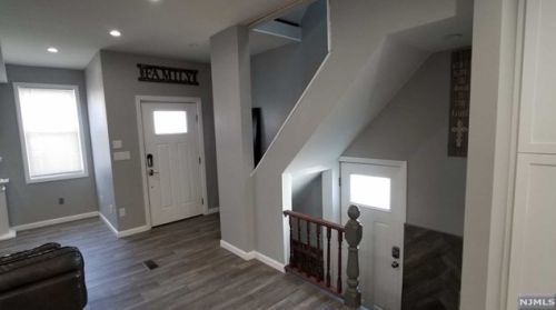 138 Sampson St, Outwater, NJ 07026-2316