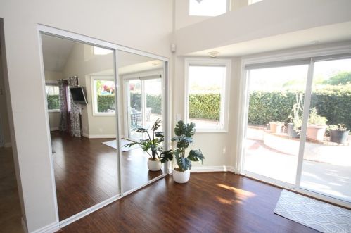 11 Sunrise, Irvine CA  92603-3720 exterior