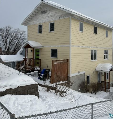 9 5th St, Duluth MN  55805-1712 exterior