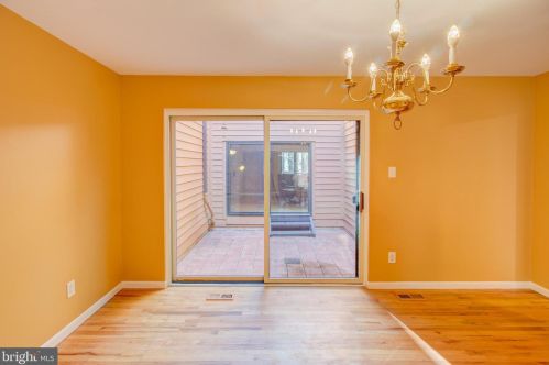 59 Sayre Dr, Princeton NJ  08540-5825 exterior