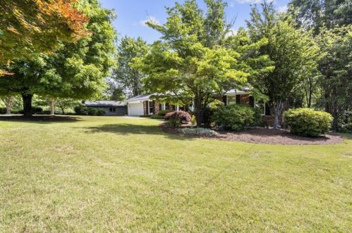 2697 Fleur De Lis Pl, Atlanta GA  30360-1409 exterior