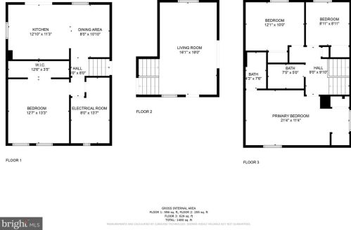 9063 Andromeda Dr, Springfield VA  22015-3509 exterior