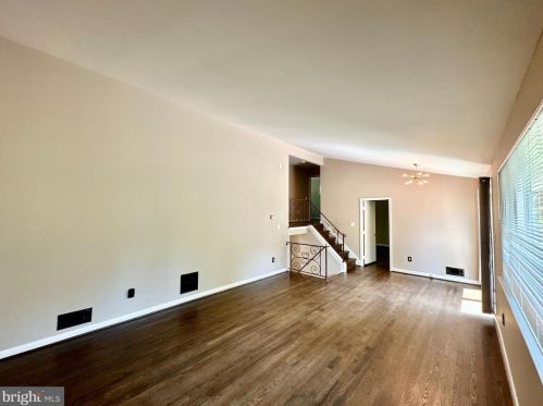 11106 Bybee St, Silver Spring MD 20902-3205 exterior