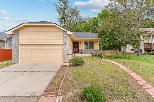 5480 Grove St, Denver, CO 80221-6546