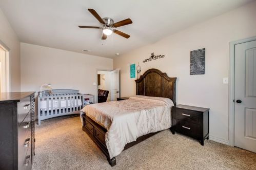 209 3 St, Valley View TX 76272-5403 exterior