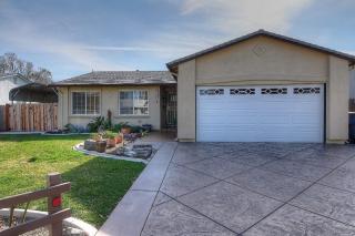 1240 Vallerand Rd, Tracy, CA 95376-2342