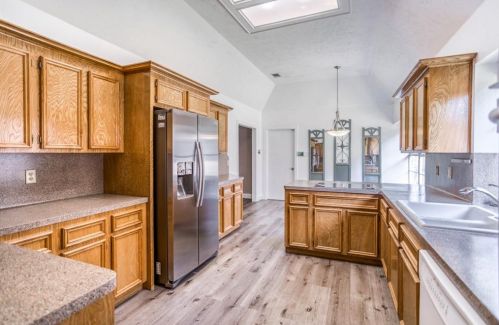 1309 Royal Palm Ln, Carrollton TX 75007-1035 exterior