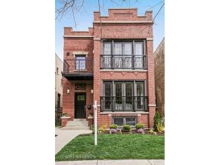 1252 Roscoe St, Chicago, IL 60657-1424