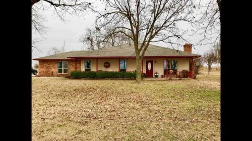 3490 120th St, Elgin, OK 73538-3708
