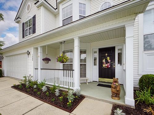 1569 Sweet Myrtle Cir, Mount Pleasant, SC 29466-8093