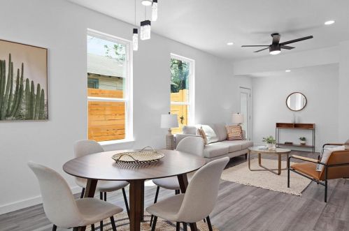 3104 Th, Austin TX  78702-1402 exterior