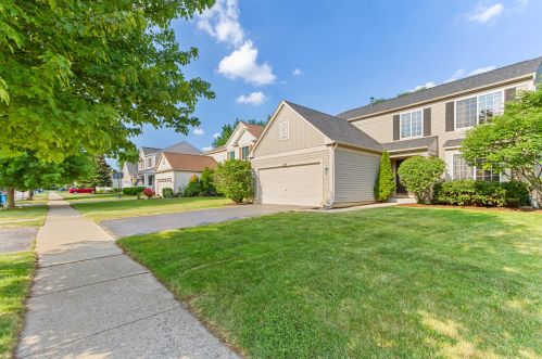 1614 Charlotte Cir, Naperville, IL 60564-8205