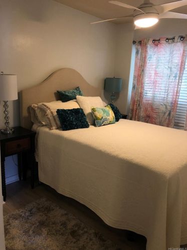 1868 Kahakai Dr, Honolulu HI  96814-4838 exterior