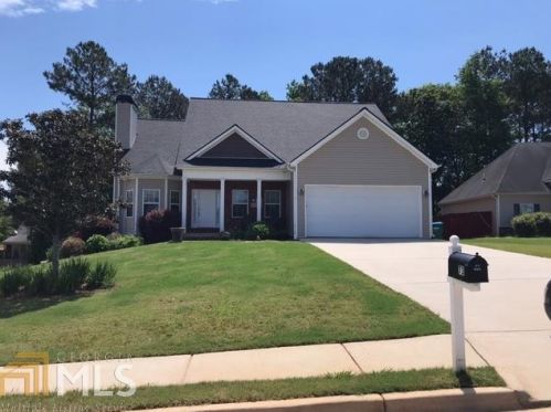 73 Citadel Dr, Hampton, GA 30228-7100
