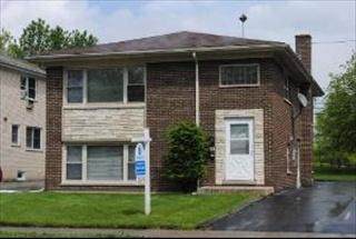 323 Hale St, Addison, IL 60101-3741