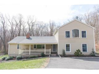 84 Mohegan Rd, Huntington, CT 06484-2448