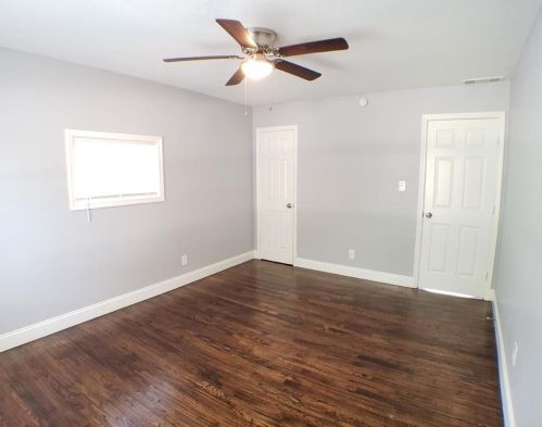 4924 Royal Dr, Fort Worth TX  76116-8828 exterior