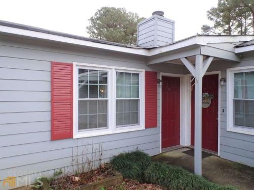 107 Wynnwood Dr, Lagrange, GA 30240-1127
