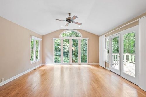 152 Burdette Rd, Atlanta GA  30327-4804 exterior