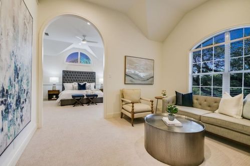 3001 Chatelaine Dr, Austin TX  78746-6895 exterior