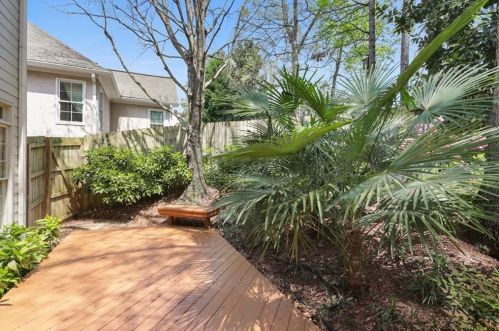 3027 Lanier Dr, Atlanta GA  30319-2744 exterior