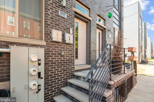 1949 4th St, Philadelphia, PA 19148-2512