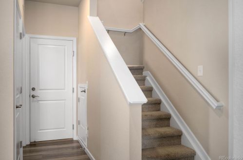 14665 Belleview Dr, Aurora CO 80015-4157 exterior