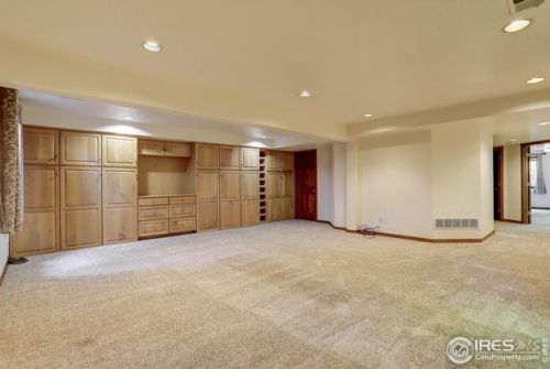 4913 Hinsdale Dr, Fort Collins CO  80526-3931 exterior