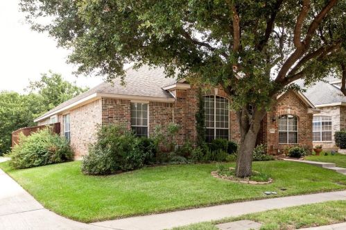 2221 Briary Trace Ct, Lewisville, TX 75077-1749