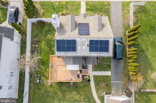 132 Robbins Ave, Trenton NJ 08638-3719 exterior