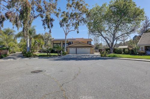 985 Oakmont Ct, Simi Valley, CA 93065-5413