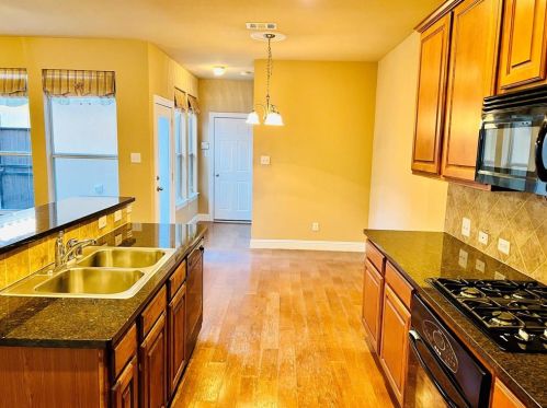 429 Arbol, Irving, TX 75039-3038