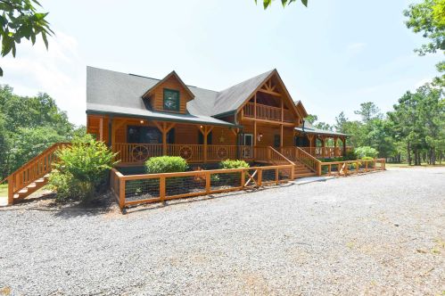 324 Gail Ln, Meansville, GA