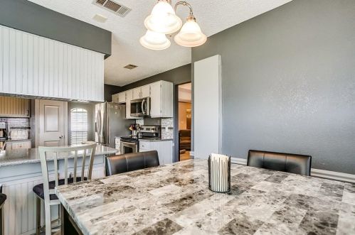 10201 Maverick Dr, Fort Worth TX  76108-4059 exterior