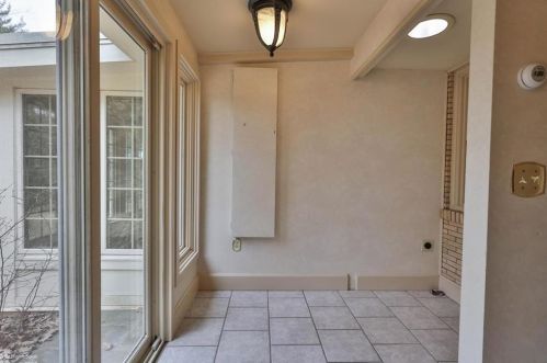415 Ott St, Allentown PA  18104-6151 exterior