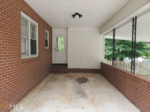 107 Lynn Ave, Warner Robins GA  31088-4148 exterior