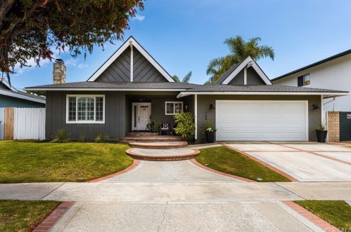 5922 Nordina Dr, Huntington Beach, CA 92649-4649